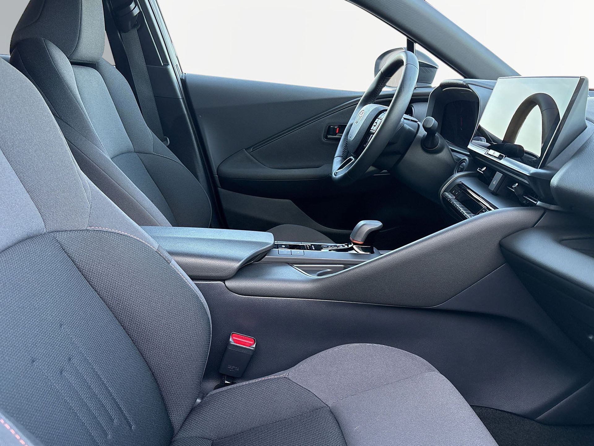 Toyota C-HR Hybrid AWD-i 2023, bild 5/18