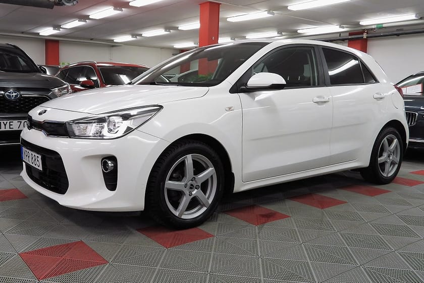 Bild 2 av Kia Rio 1.4 CVVT GLS Backkamera Carplay M&S Däck