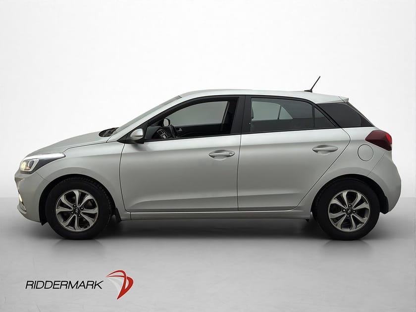 Bild 4 av Hyundai i20 1.2 84hk Premium B-Kamera M-Värmare Carplay