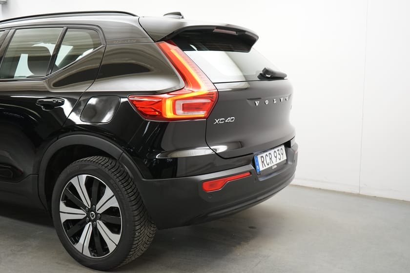 Bild 3 av Volvo XC40 Recharge Single Motor Core Edition, Baklucka elmanövrerad, Dragkrok
