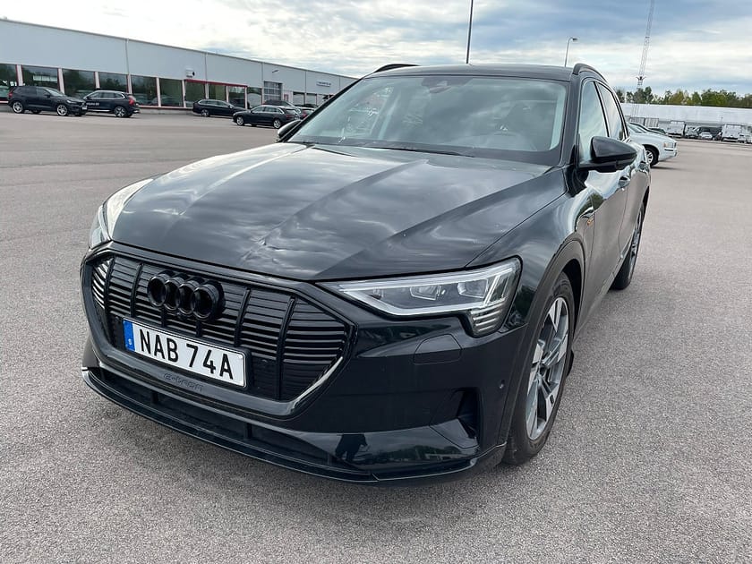 Bild 1 av Audi e-tron 55 quattro 408HK 4x4 Läder Panorama