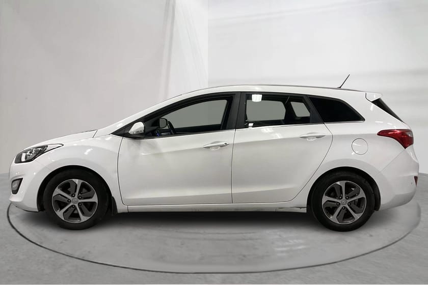 Bild 2 av Hyundai i30 Kombi 1.6 D (110hk) Comfort