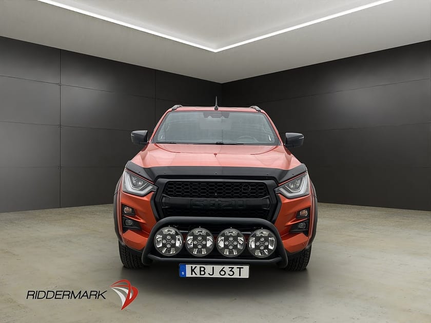 Bild 5 av Isuzu D-Max Crew Cab XRX 1.9 4WD Värmare Drag Skinn Diff CARPLAY Moms