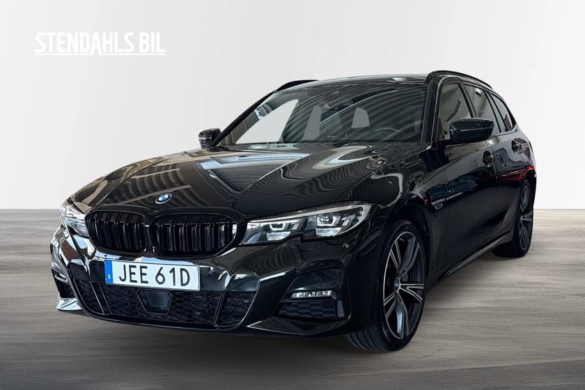 Bild 1 av BMW 330e xDrive Touring 