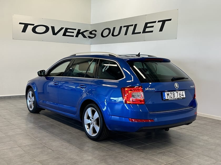 Bild 5 av Škoda Octavia Kombi 1.6 TDI Style 110hk Drag