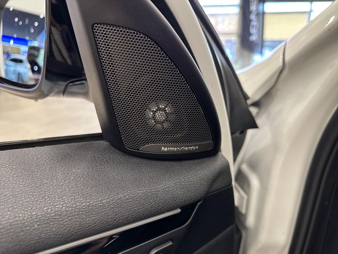 BMW BMW X1 xDrive20d — bild 15