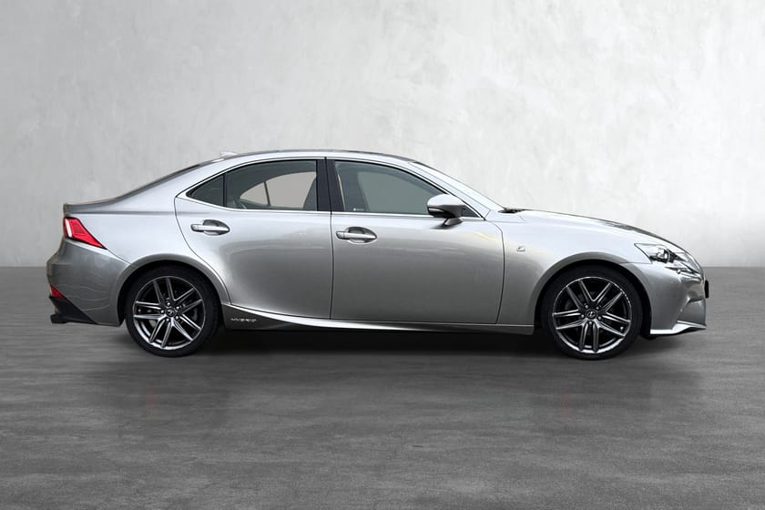Bilde 4 av Lexus IS 300h
