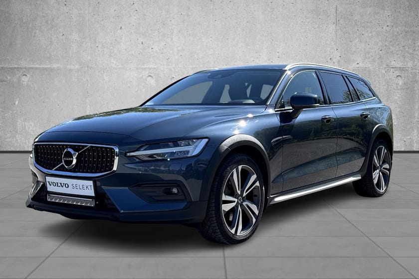 Bilde 1 av Volvo V60 Cross Country AWD Pro B4 Topputstyrt!