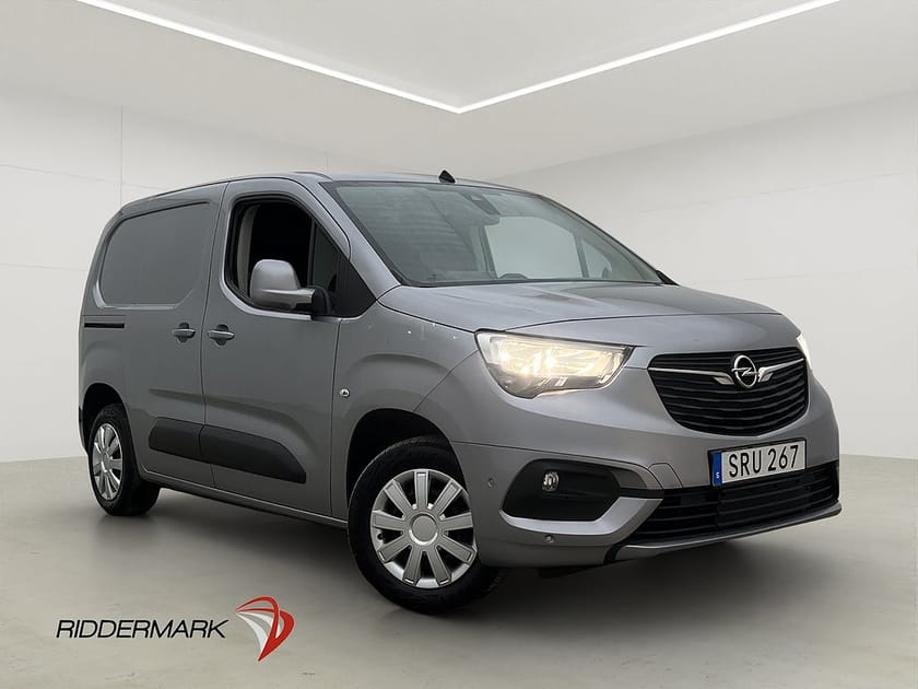 Bild 1 av Opel Combo Cargo 1.5HDi Kamrem bytt Dragkrok PDC CARPLAY
