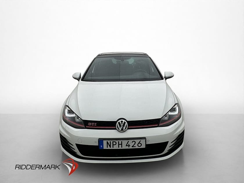 Bild 2 av Volkswagen Golf  GTI Performance 230hk Taklucka Värm En-Bruk