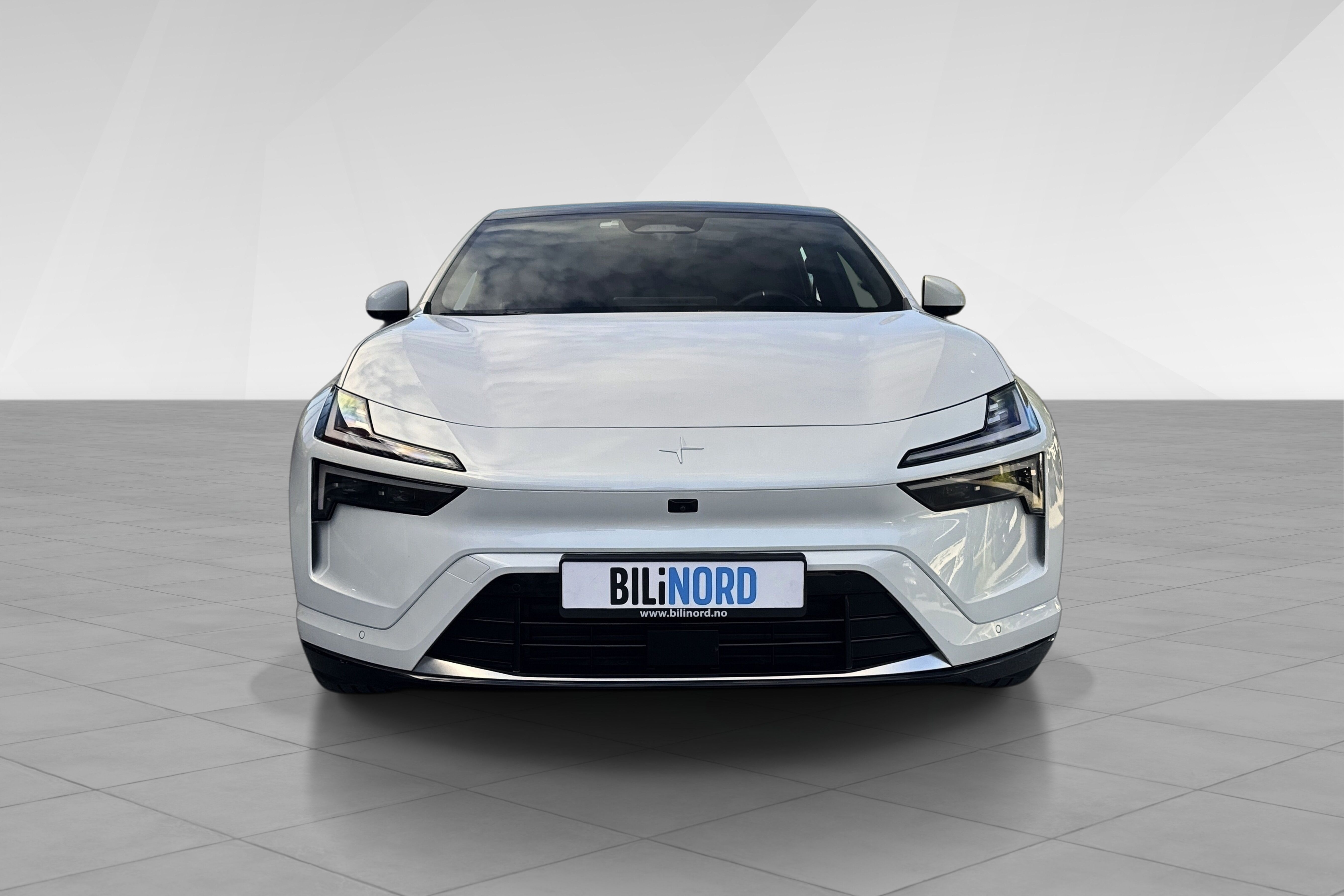 Polestar 4 Long Range Dual motor bilde 2