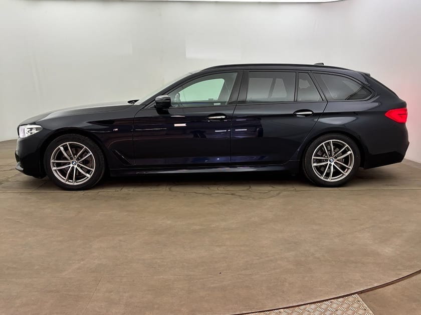 Bild 3 av BMW 520d Touring Steptronic M Sport Pano Drag B-kamera