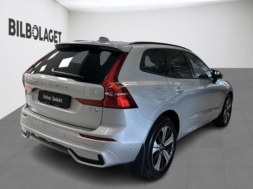 Bild 4 av Volvo XC60 T6 Plus Dark Drag 360 HarmanKardon Head-Up