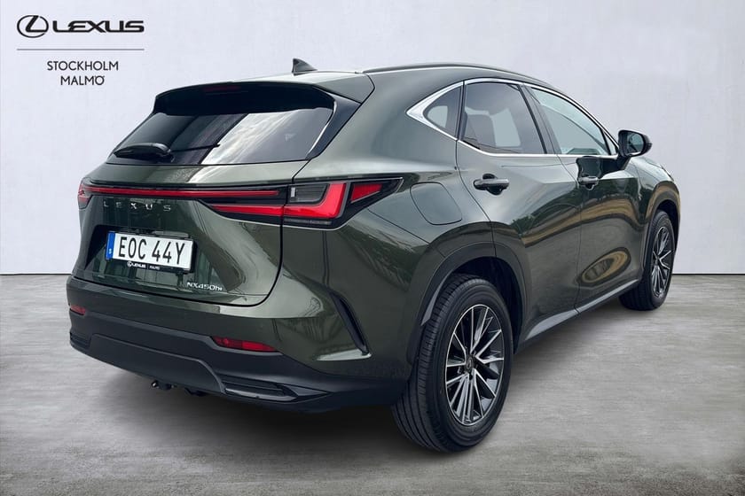Bild 4 av Lexus NX 450h+ Business Plus AWD Drag Skinn P-värmare Backkamera Navi