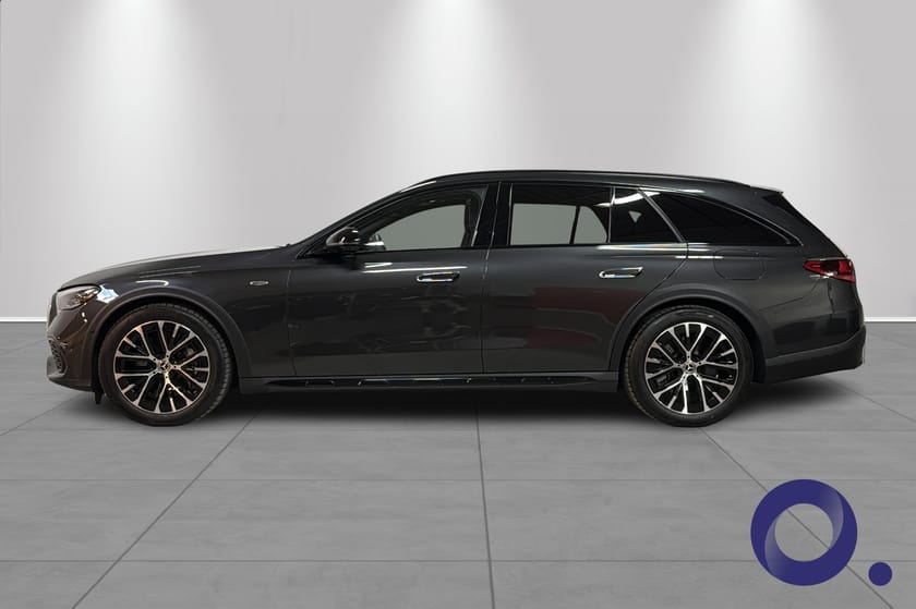 Bilde 2 av Mercedes-Benz E 300 d e 4MATIC All-Terrain E300de | "Godt utstyrt!"
