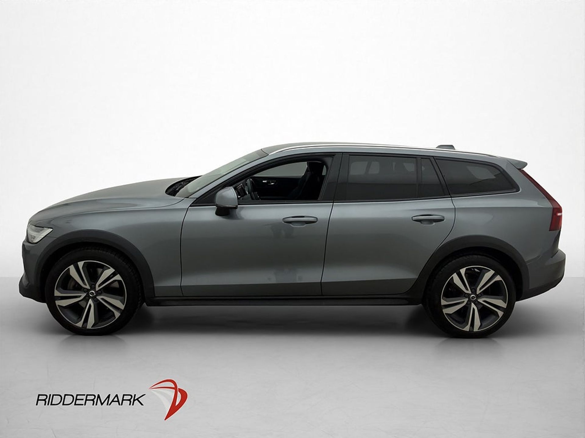 Volvo V60 Cross Country 2019, bild 5/38