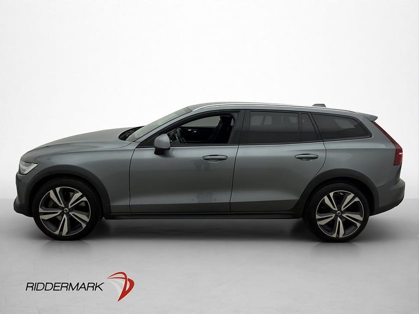 Bild 5 av Volvo V60 Cross Country D4 AWD Momentum Värm Kamera Drag