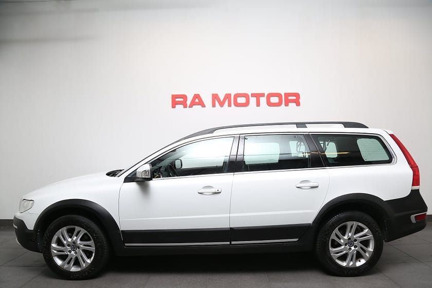 Bild 3 av Volvo XC70 D4 181hk Classic Momentum AWD Aut Elstol Värmare Drag