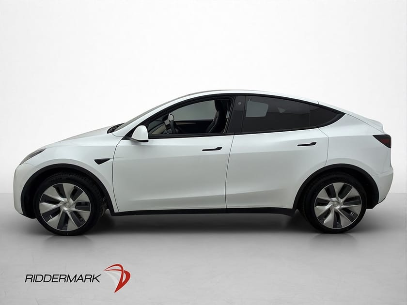 Bild 5 av Tesla Model Y Long Range AWD 514hk  Kamera Autopilot MOMS