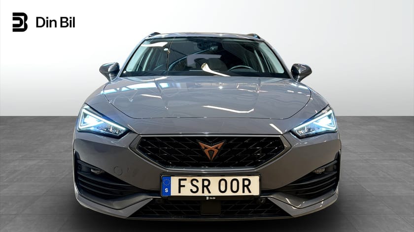 Bild 4 av CUPRA Leon Sportstourer eTSI150 DSG Drag/Backkamera