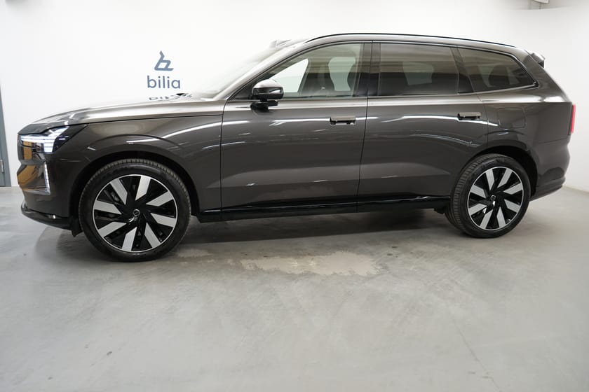 Bild 2 av Volvo EX90 Twin Motor Performance 7-seater Ultra 7sätes, Navigation, Taklucka, Panoramaglastak ej öppnb, Baklucka elmanövrerad