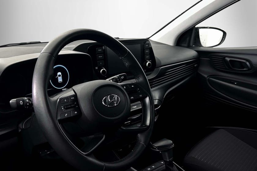 Bild 4 av Hyundai i20 1,0T 100hk Automat MHEV Essential B-Kamera Apple Carplay
