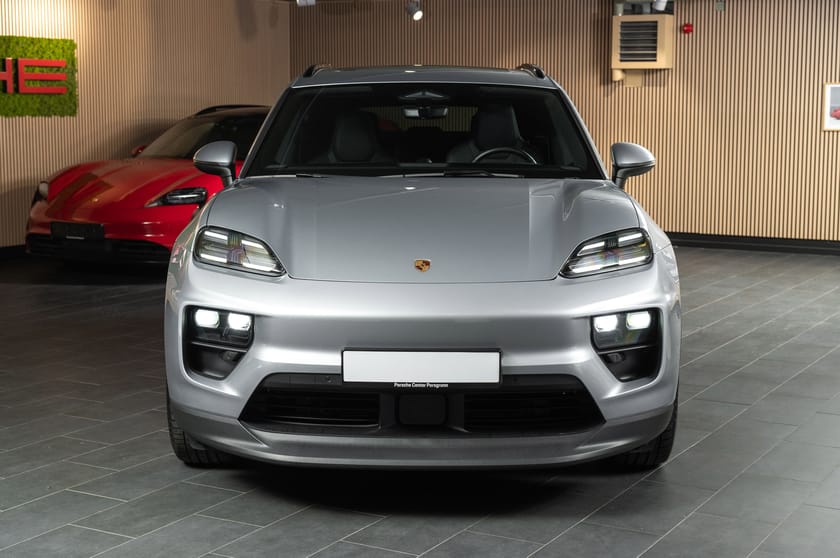 Bilde 2 av Porsche Macan 4 Luftfjæring/Krok/BOSE/18veis/Matrix/Passasjerskjerm++