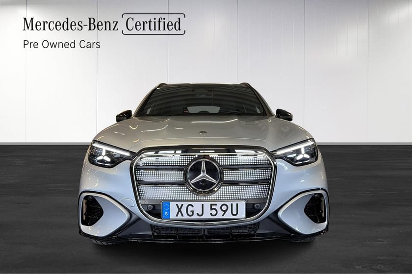 Bild 2 av Mercedes-Benz GLC EQ 400 4MATIC Moms/AMG/Hyperscreen/Burmester/Dragkrok
