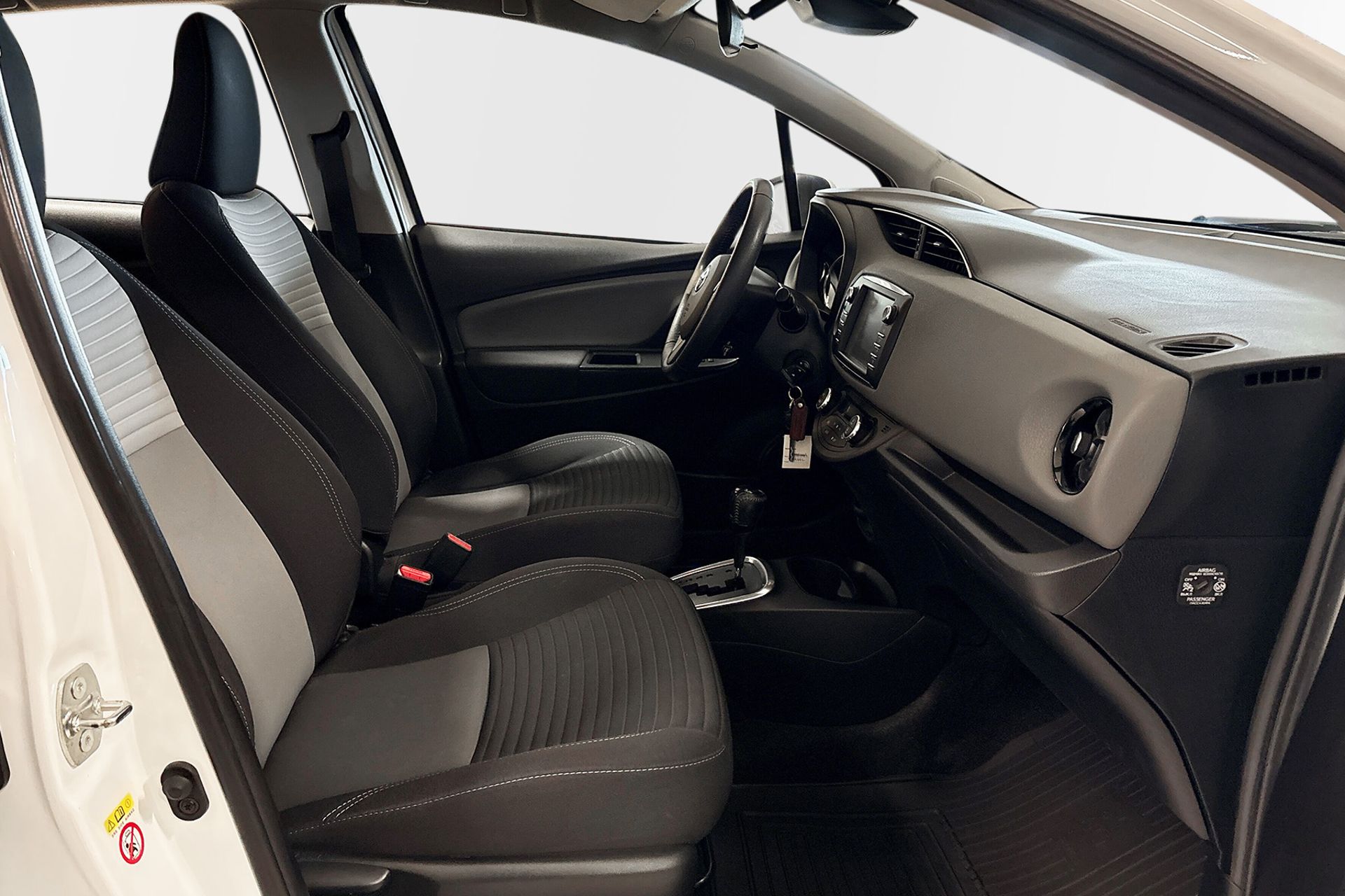 Toyota Yaris 2019, bild 7/10
