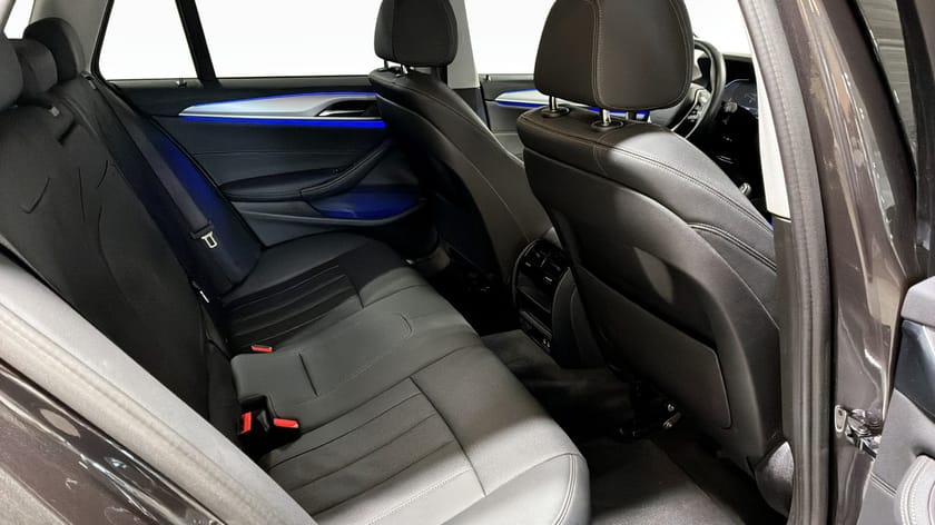 Bild 5 av BMW 520d xDrive Touring AWD  Steptronic, 190hk, *Dragkrok