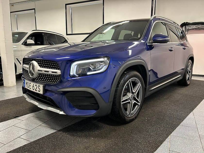 Bild 1 av Mercedes-Benz GLB 200 7G-DCT 163 hk AMG Line MOMS Panor Läder Widescreen