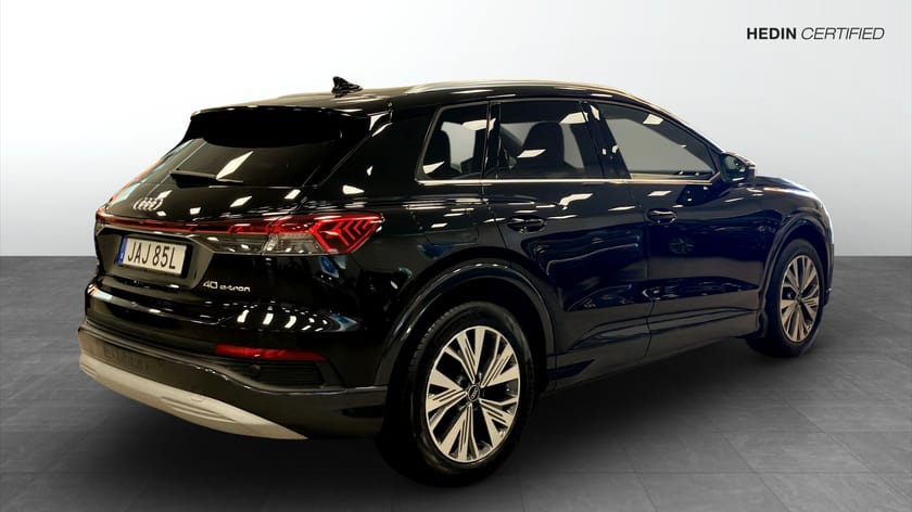 Bild 2 av Audi Q4 40 e-tron PROLINE / Dragkrok / Adaptiv