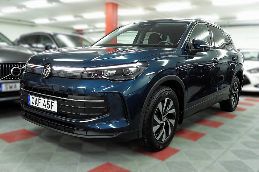 Bild 5 av Volkswagen Tiguan eHybrid 1.5 TSI Life SoV Hjul 120km Räckvidd Värmare