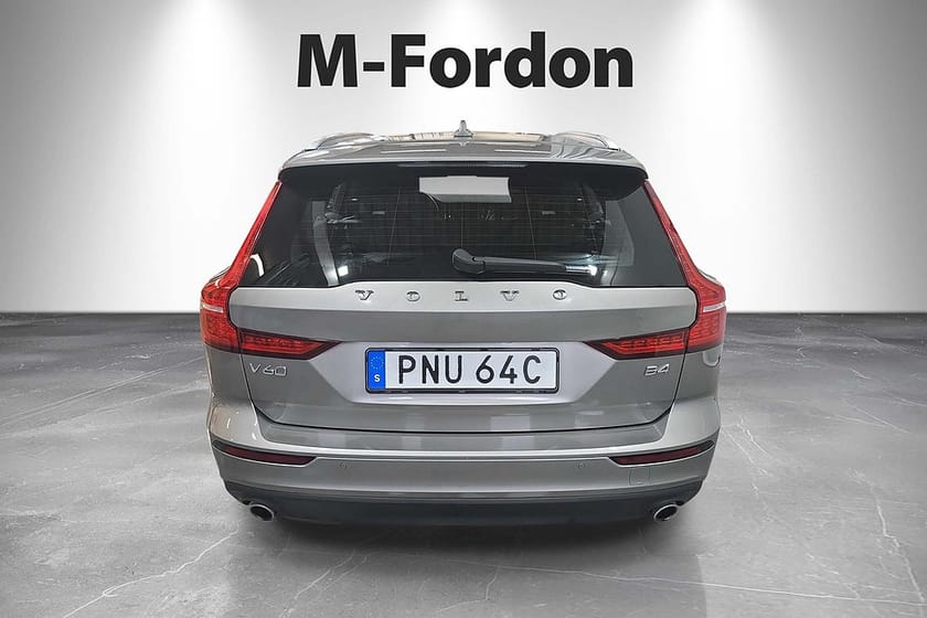Bild 4 av Volvo V60 B4 Mildhybrid 197hk Momentum Advanced SE II / VoC