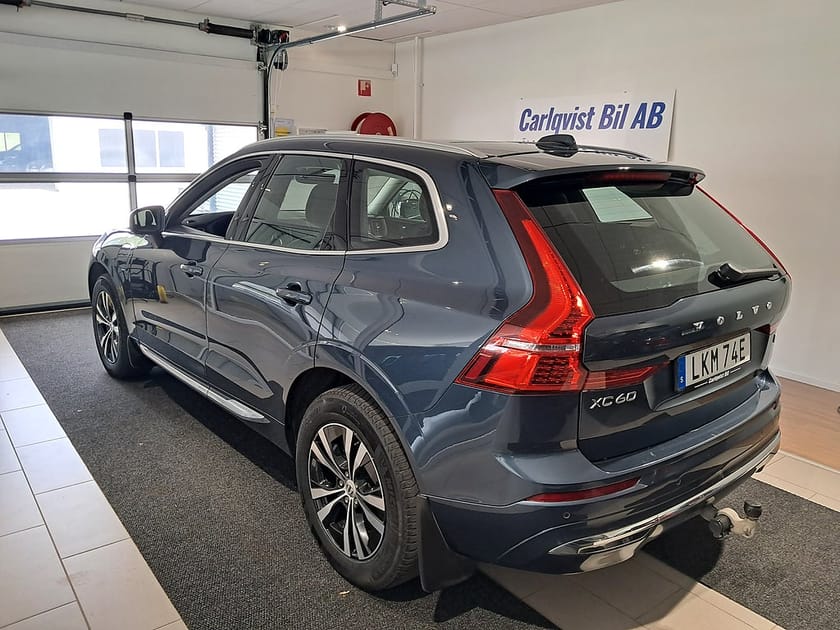 Bild 5 av Volvo XC60 T6 Recharge Core Bright plug in AWD 350HK 4x4 Panorama