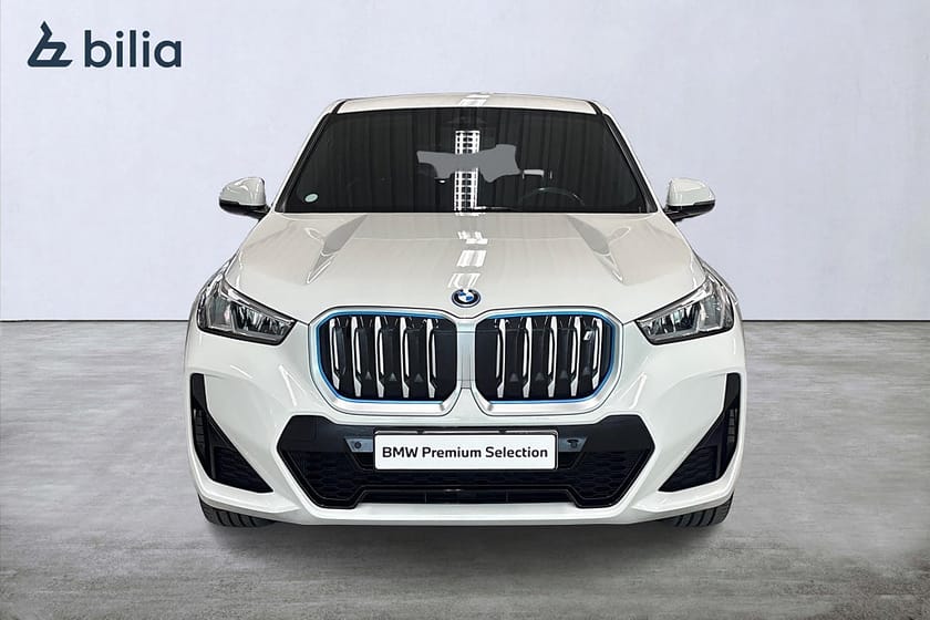 Bild 5 av BMW iX1 xDrive30 xDrive 30 M-Sport | Drag | Backkamera | Rattväme | 18"