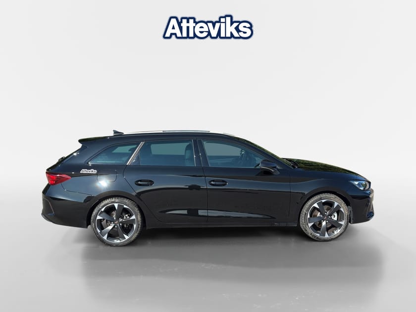 Bild 2 av CUPRA Leon Sportstourer e-Hybrid Sennheiser/Ultimate/Dragkrok