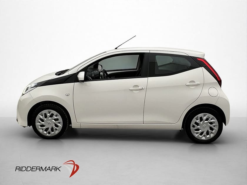 Bild 2 av Toyota Aygo 1.0 VVT-i 72hk B-Kamera Carplay