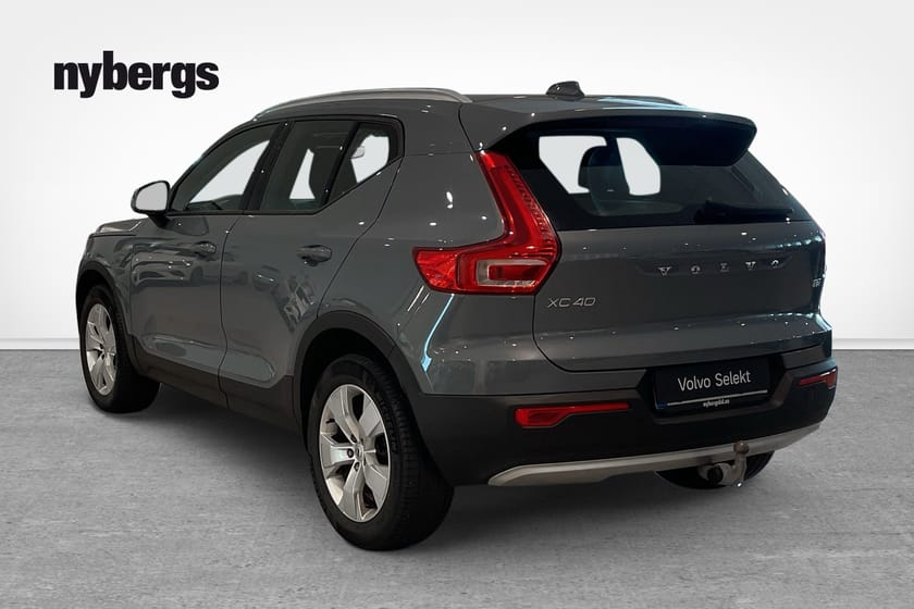 Bild 3 av Volvo XC40 T2 FWD Momentum Advanced