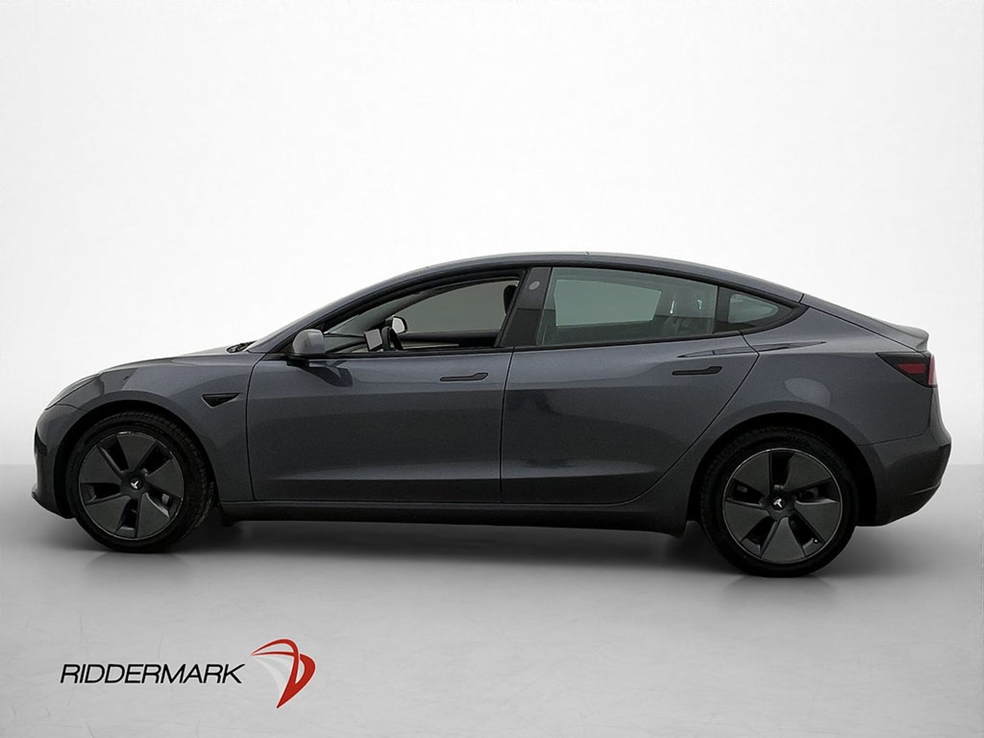 Tesla Model 3 Long Range AWD Svensksåld 2022, bild 5/43