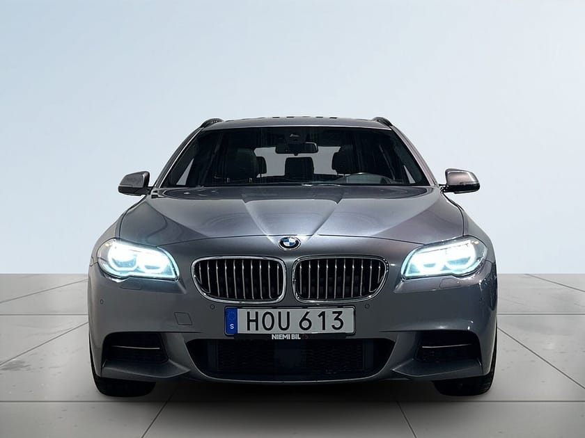 Bild 2 av BMW 530d xDrive Touring 530 M Sport Innovation Drag Dvärm Pano HuD H/K SoV