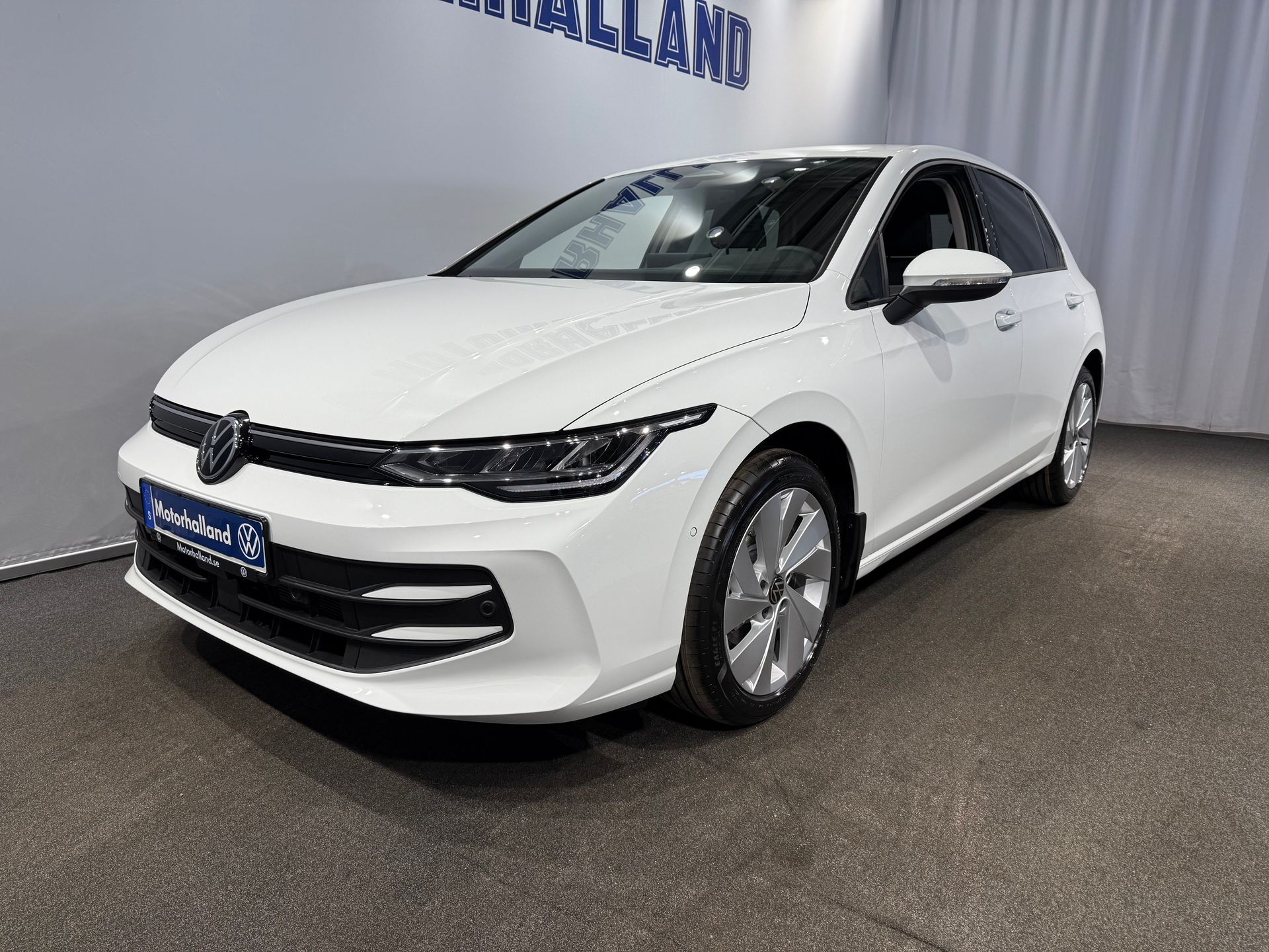 Volkswagen Golf 1.5 eTSI 2026, kuva 3/32