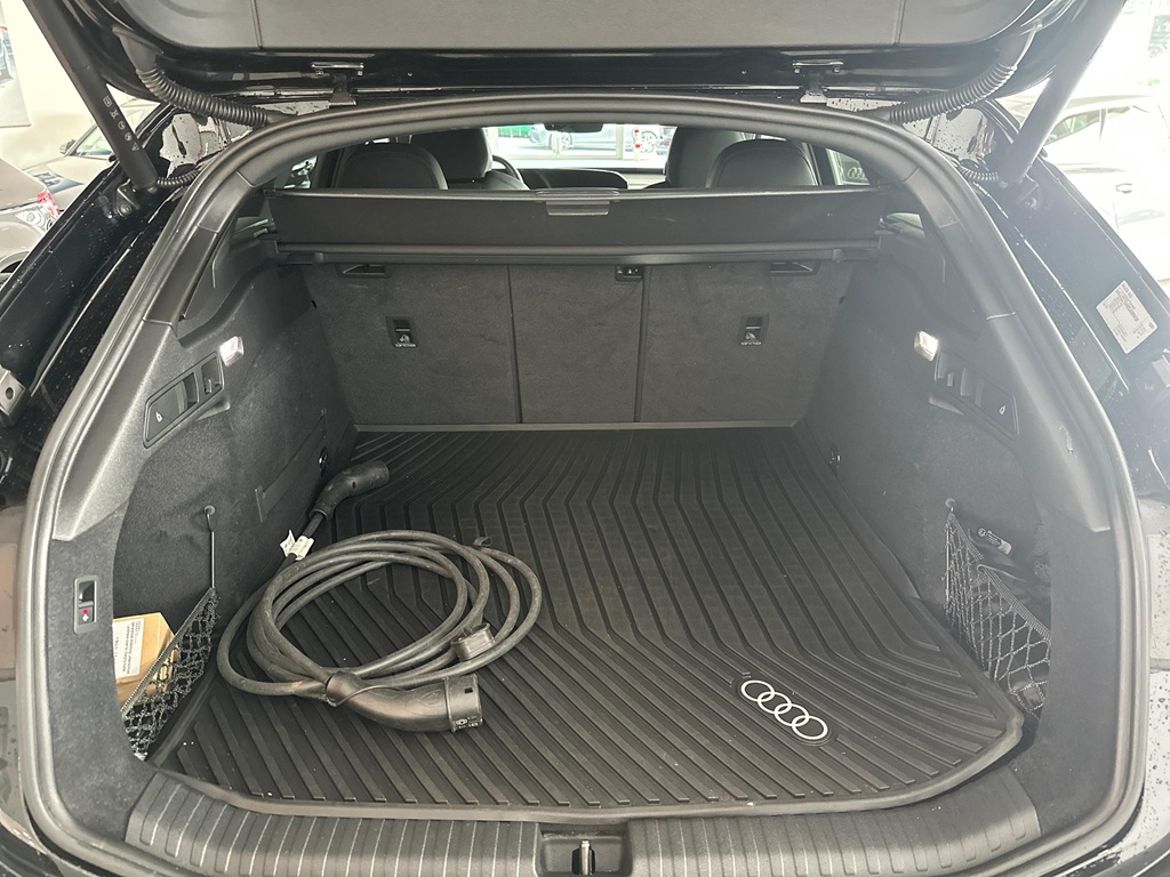 Audi Audi A6 Avant e-tron quattro — bild 14