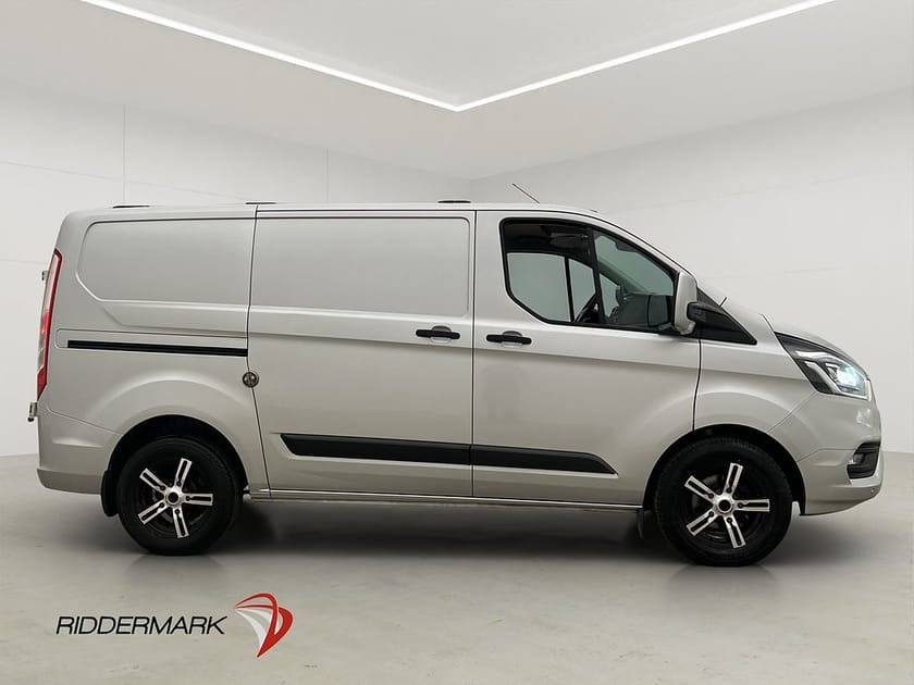 Bild 2 av Ford Transit Custom 280 transit-custom Ny-Kamrem Värmare Drag B-Kamera CARPLAY