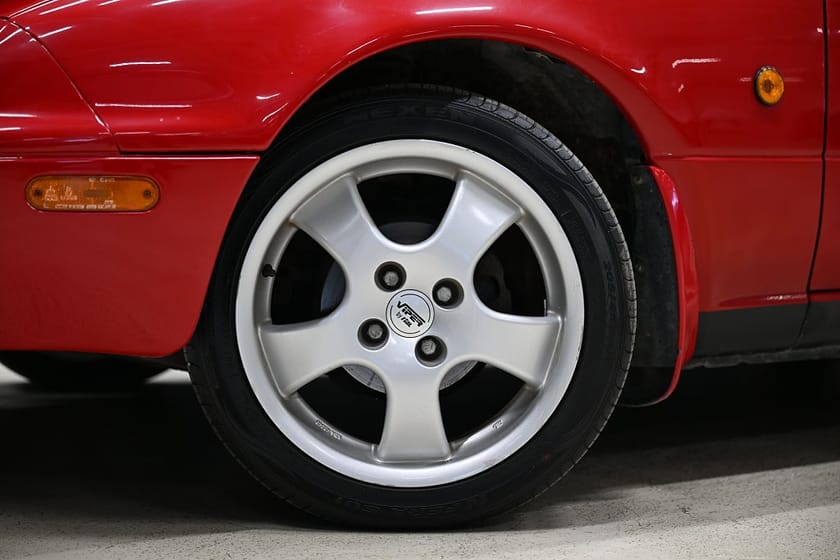 Bild 3 av Mazda MX-5 1.6 90HK Softtop|