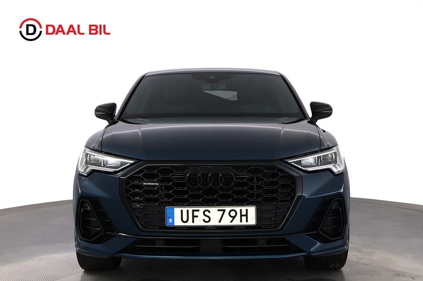 Bild 2 av Audi Q3 Sportback 45 TFSI quattro 245HK S-LINE PVÄRM B&O B-KAM