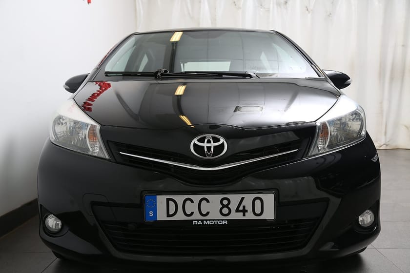 Bild 5 av Toyota Yaris 1,33 Dual VVT-i Active 5-dörrar Kamera Motorvärmare
