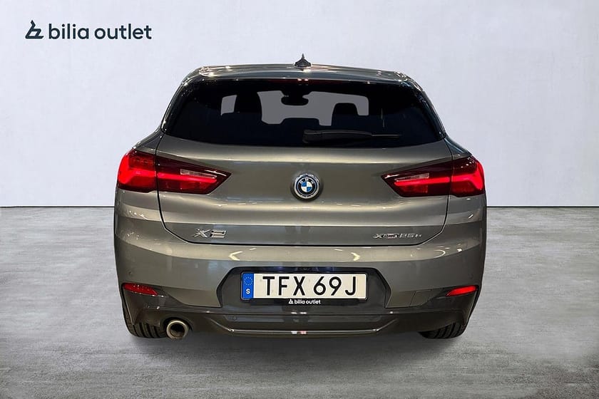 Bild 3 av BMW X2 xDrive25e