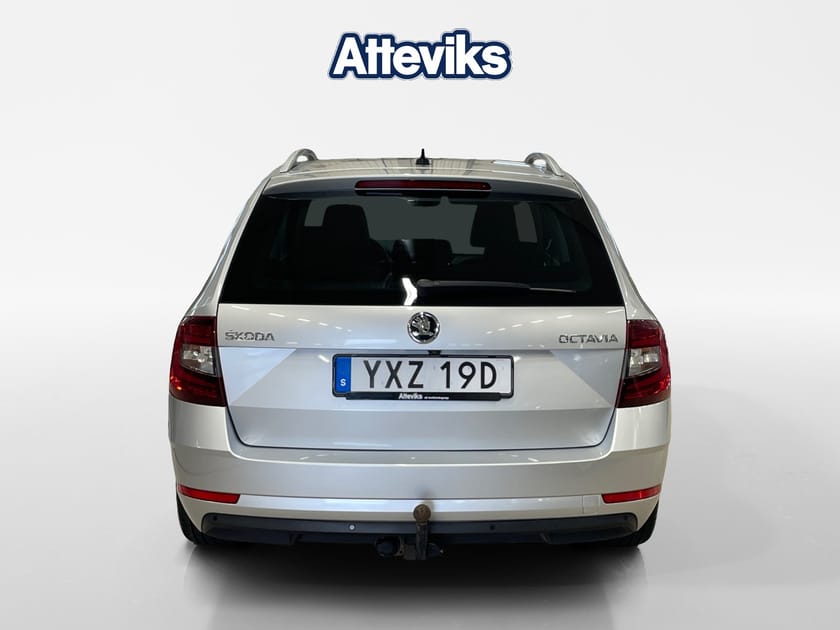 Bild 4 av Škoda Octavia Kombi 150hk Backkamera/Drag/Adaptiv farthållare