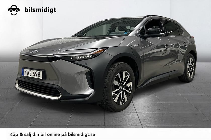 Bild 1 av Toyota bZ4X 71.4 kWh AWD Executive Navi 360° Läder Stolsminne JBL 217hk
